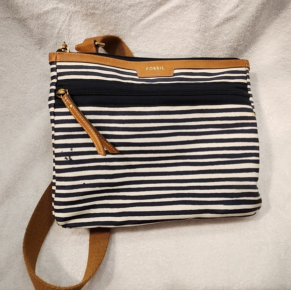 Fossil Navy/White Nautical Crossbody - Picture 2 of 4